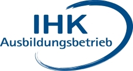 IHK Ausbildungsbetrieb Logo, das die Unterstützung und Förderung von Ausbildungsplätzen in der Industrie- und Handelskammer darstellt.