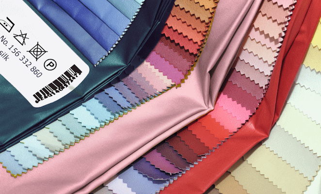 Stoffmuster mit Textiletikett