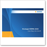 Strategie HERMA 2020, Titelblatt mit blauem Hintergrund und orangefarbenem Akzent, betont den Weg in die Zukunft.