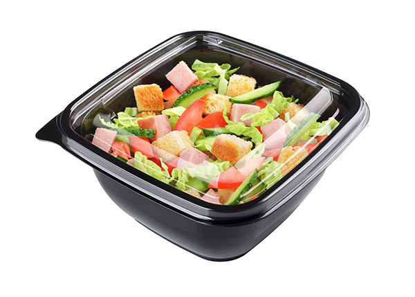 Lebensmittel-Etikettierung von Salat in Plastikboxen