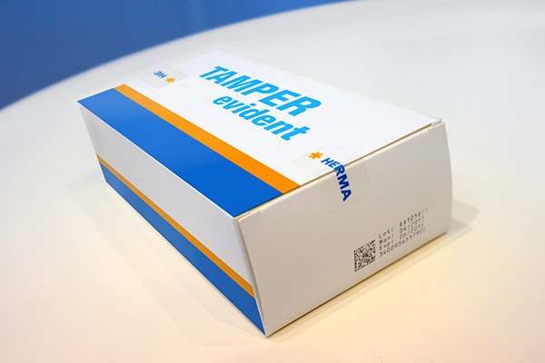 Tamper Evident Etikett auf HERMA-Verpackung, Originalverschluss