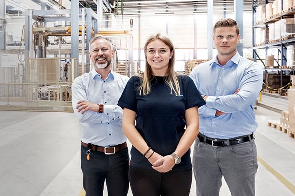 HERMA Online-Shop, Mitarbeiter im Logistikbereich