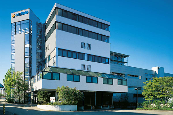 HERMA Gebäude Etikettenproduktion