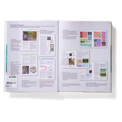 Zwei offene Buchseiten mit Text und Grafiken zu verschiedenen Themen, darunter Natur und Wissenschaft.