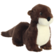 Plüschotter mit braunem Fell und weißem Bauch, in sitzender Position, mit großen, runden Augen und einem freundlichen Gesichtsausdruck.