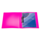 Ein pinkfarbener Ordner mit einem Jahresbericht 2022, der ein grafisches Design mit einer Rakete zeigt.
