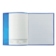 Ein offenes Notizbuch mit linierten Seiten und einem blauen Einband. Links sind leere Felder für Notizen oder Termine.
