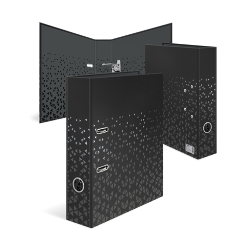 Drei schwarze Ordner mit geometrischem Muster, zwei stehen aufrecht und einer ist geöffnet, um den Inhalt zu zeigen.