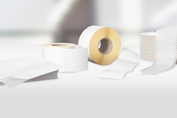 Blankoetiketten: Collage aus HERMA Blattetiketten, Rollenetiketten und Falzetiketten, Querformat