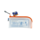 Universaltasche mit orangefarbener Reißverschluss und transparentem Design, beschriftet mit verschiedenen Symbolen und Informationen.