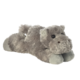 Graues, plüschiges Stofftier in Form eines Hundes, mit großen Augen und einem weichen Körper, der auf dem Boden liegt.