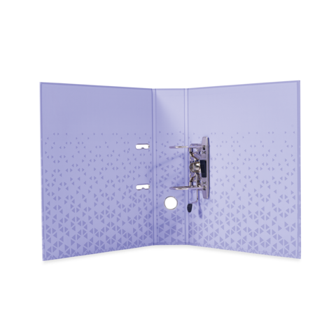 Ein lila Ordner mit geometrischem Muster, geöffnet und zeigt eine Metallklammer in der Mitte.