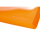 Transparente, orangefarbene Kunststoffhülle mit dem eingeprägten Markennamen "HERMA".