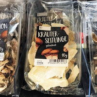 Rollenetiketten im Digitaldruck online bestellen: Verpackungen mit getrockneten Pilzen (Champignon, Kräuterseitlinge und Austernpilze), mit digital gedruckten Etiketten