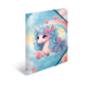 Ein niedliches Einhorn mit blauen Locken und Blumen, umgeben von Wolken und einem Regenbogen, in einem farbenfrohen, fantasievollen Hintergrund.
