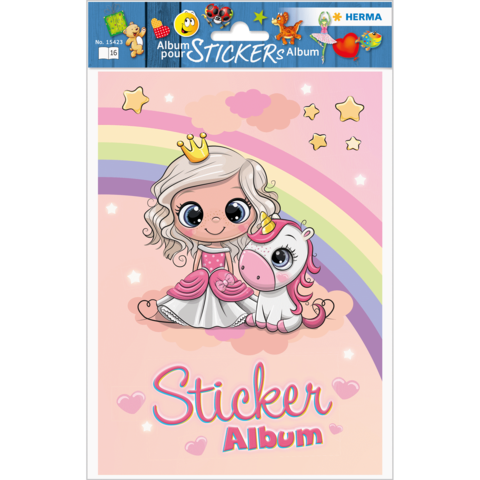 Ein Mädchen mit einer Krone umarmt ein Einhorn vor einem bunten Regenbogen. Oben steht "Sticker Album".